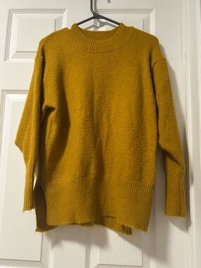 Suzy Shier Mustard Crewneck Sweater